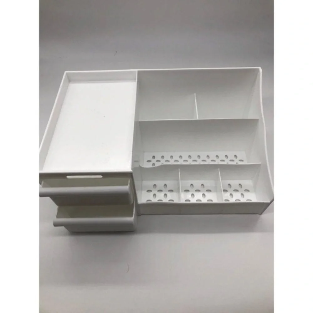 unbranded plastic cosmetic